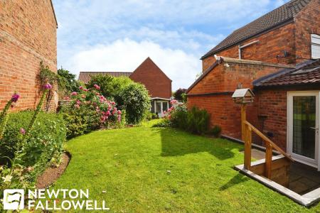 3 bedroom Detached house for sale in Main Street, Hayton, DN22