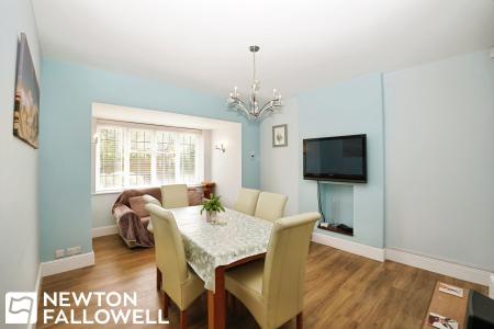 5 bedroom Detached house for sale in Hallcroft Road, Retford, DN22