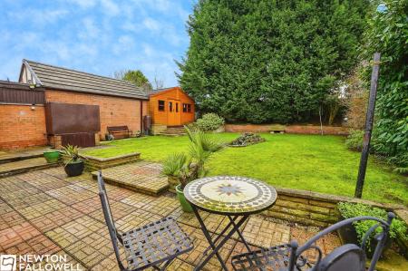 3 bedroom Detached bungalow for sale in Westwell Lane, Gringley-On-The-Hill, DN10