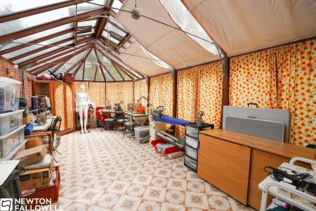 4 bedroom Detached house for sale in Chequers Close, Ranby, DN22