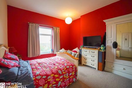 4 bedroom Semi-detached house for sale in London Road, Retford, DN22