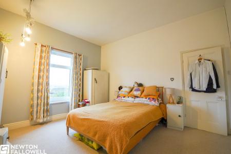 4 bedroom Semi-detached house for sale in London Road, Retford, DN22