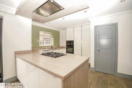 3 bedroom End of terrace house for sale in Hawfinch Meadows, Retford, DN22