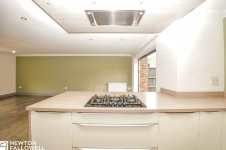 3 bedroom End of terrace house for sale in Hawfinch Meadows, Retford, DN22