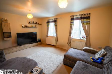4 bedroom Town house for sale in Waterfields, Retford, DN22