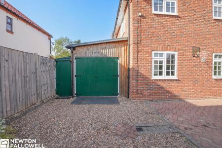 4 bedroom Detached house for sale in Apple Tree House, Meeting House Lane, South Leverton, DN22 0BS