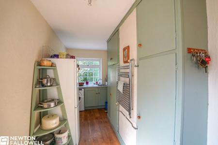 4 bedroom Detached house for sale in Apple Tree House, Meeting House Lane, South Leverton, DN22 0BS
