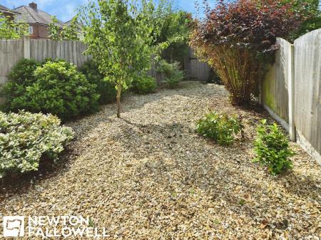 3 bedroom Semi-detached house for sale in Trinity Road, Retford, DN22