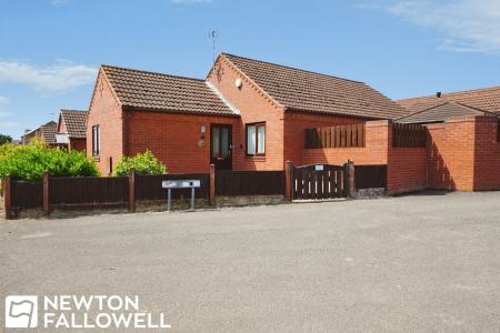 2 bedroom Detached bungalow for sale in Bader Rise, Mattersey Thorpe, DN10