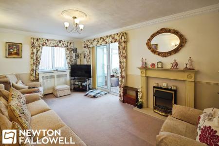 2 bedroom Detached bungalow for sale in Bader Rise, Mattersey Thorpe, DN10