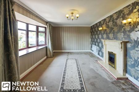 2 bedroom Detached bungalow for sale in Orchard Drive, Rampton, DN22