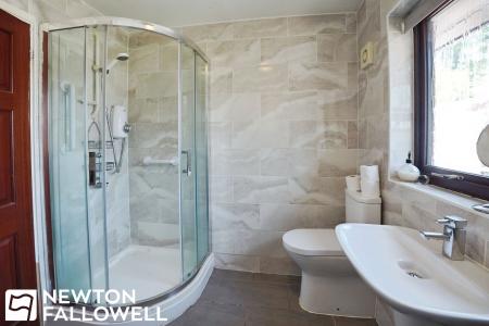 2 bedroom Detached bungalow for sale in Orchard Drive, Rampton, DN22