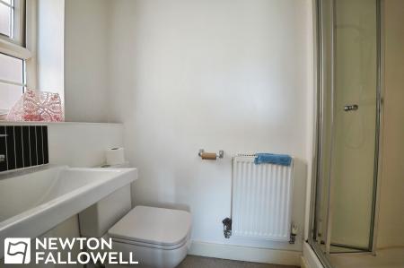 5 bedroom Detached house for sale in Headingley Road, Retford, DN22