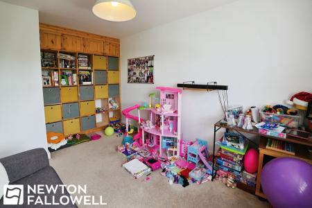 5 bedroom Detached house for sale in Headingley Road, Retford, DN22