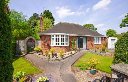 2 bedroom Detached bungalow for sale in Ordsall Park Road, Retford, DN22