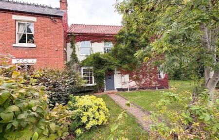 4 bedroom Detached house for sale in Sutton Lane, Sutton, DN22