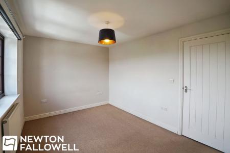 2 bedroom End of terrace house for sale in The Rotunda, Beckingham, DN10