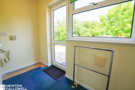 2 bedroom Detached bungalow for sale in St. Stephens Road, Retford, DN22