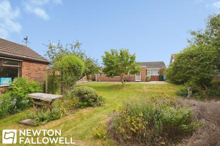 2 bedroom Detached bungalow for sale in St. Stephens Road, Retford, DN22