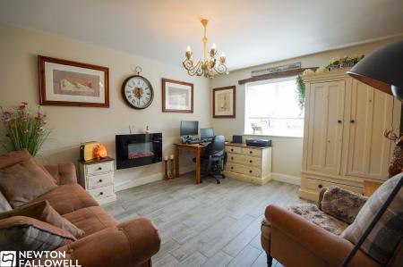 3 bedroom Detached bungalow for sale in East End Court, Rampton, DN22
