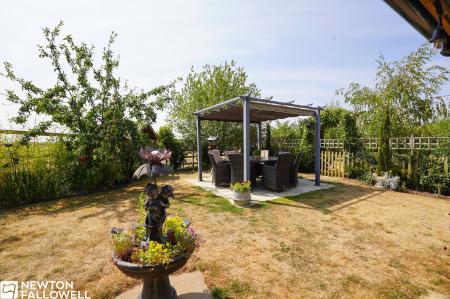 3 bedroom Detached bungalow for sale in East End Court, Rampton, DN22