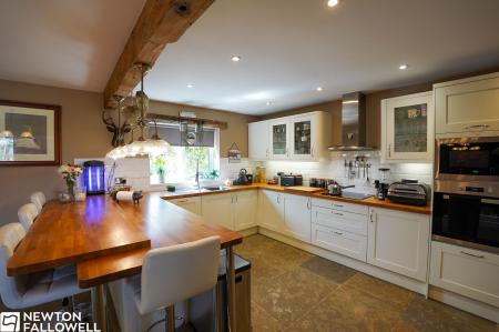 3 bedroom Detached bungalow for sale in East End Court, Rampton, DN22