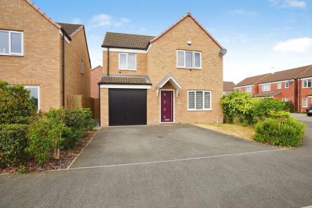 4 bedroom Detached house for sale in Black Hereford Way, Retford, DN22