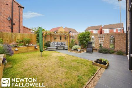 4 bedroom Detached house for sale in Black Hereford Way, Retford, DN22