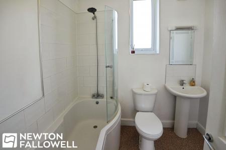 2 bedroom Semi-detached bungalow to let in Ladywell Rise, Nether Headon, DN22