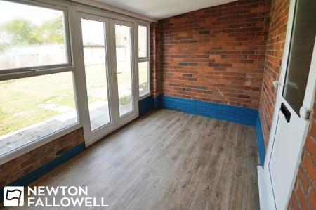 2 bedroom Semi-detached bungalow to let in Ladywell Rise, Nether Headon, DN22