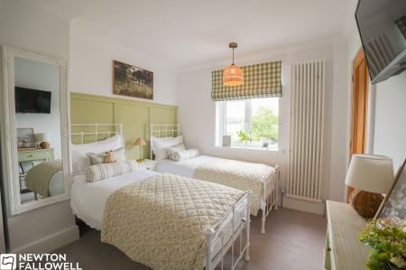 3 bedroom Semi-detached house for sale in Old Blyth Road, Ranby, DN22