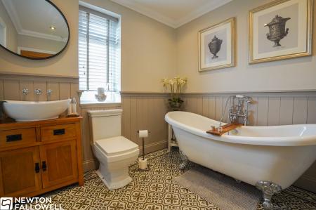 3 bedroom Semi-detached house for sale in Old Blyth Road, Ranby, DN22