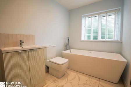 3 bedroom Detached house for sale in Bolham Lane, Retford, DN22