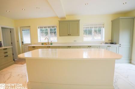 3 bedroom Detached house for sale in Bolham Lane, Retford, DN22