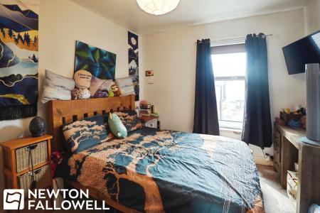 2 bedroom Terraced House for sale in Thrumpton Lane, Retford, DN22