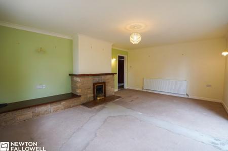 2 bedroom Detached bungalow for sale in Manor Grounds, Rampton, DN22