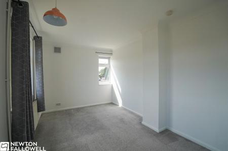 2 bedroom Flat to let in Ollerton Road, Retford, DN22