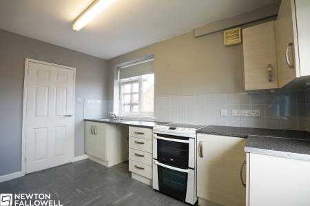 2 bedroom Flat to let in Ollerton Road, Retford, DN22