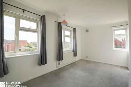 2 bedroom Flat to let in Ollerton Road, Retford, DN22