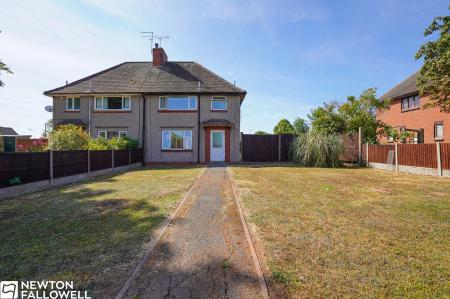 3 bedroom Semi-detached house to let in Retford Road, Woodbeck, DN22