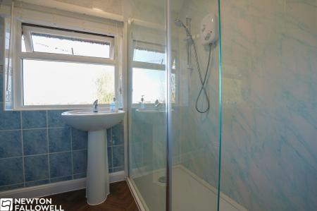 3 bedroom Semi-detached house to let in Retford Road, Woodbeck, DN22