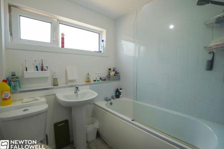 3 bedroom Semi-detached house for sale in Smeath Lane, Clarborough, DN22