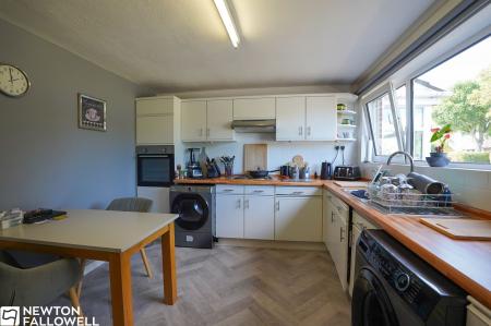 3 bedroom Semi-detached house for sale in Smeath Lane, Clarborough, DN22