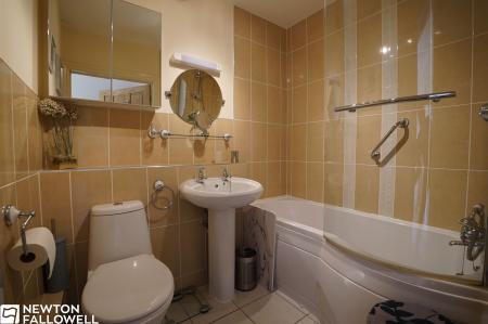 2 bedroom Detached bungalow for sale in Hospital Road, Retford, DN22