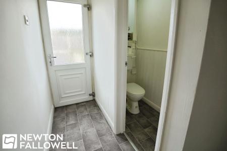 3 bedroom Terraced House for sale in High Street, Retford, DN22