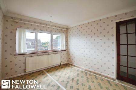 3 bedroom Semi-detached house for sale in Avon Rise, Retford, DN22