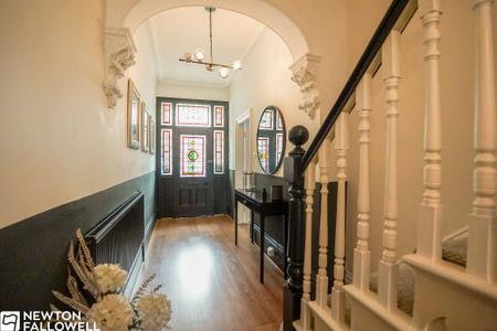 6 bedroom Semi-detached house for sale in Lime Tree Avenue, Retford, DN22