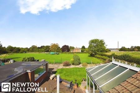 4 bedroom Bungalow to let in High Street, South Leverton, DN22