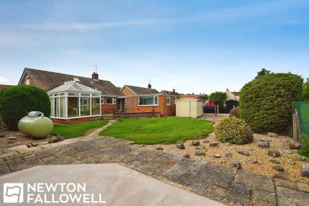 4 bedroom Detached bungalow to let in High Street, South Leverton, DN22