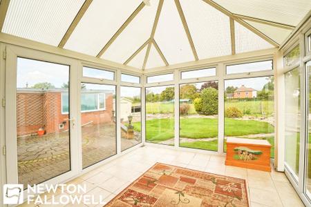 4 bedroom Bungalow to let in High Street, South Leverton, DN22